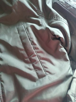 Chaqueta parka niño verde capucha pelo