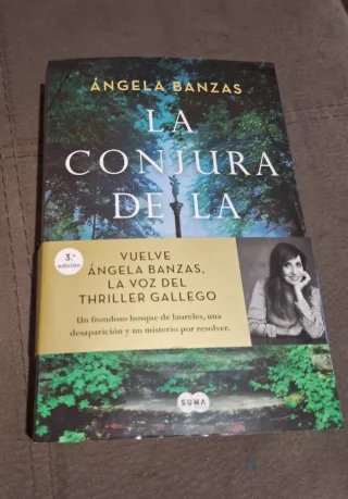 La conjura de la niebla / The Conjure of the Mi...