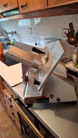 Cortadora de embutido Detor