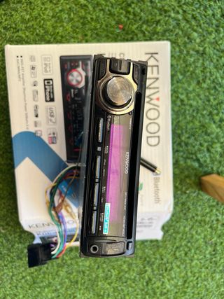 Radio CD Kenwood KDC-BT40U con USB y Parrot