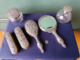 CONJUNTO TOCADOR DE PLATA DE LEY