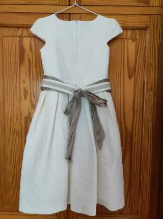 Vestido de comunión beige talla 10
