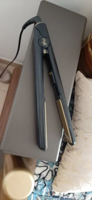 Plancha de pelo ghd 5.0 Negra y Dorada