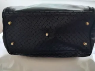 Bolso negro piel grande