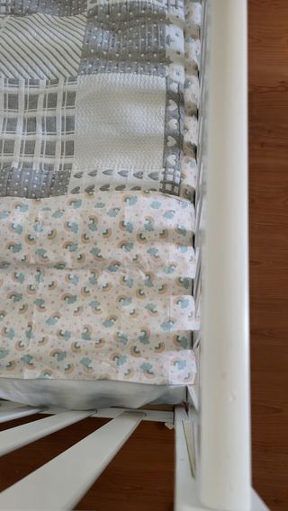 Cuna bebé blanca con colchón