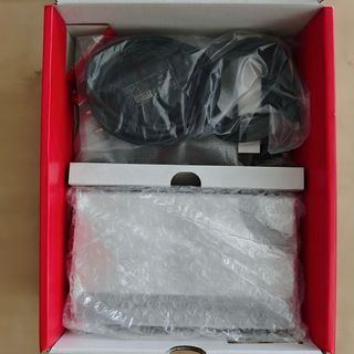 Nintendo Switch OLED Blanca y Negra