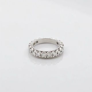 15062P
Alianza completa de oro blanco de 18kt