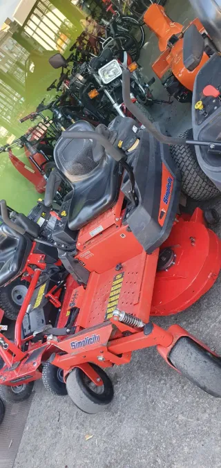 Cortacésped Simplicity SZT 175