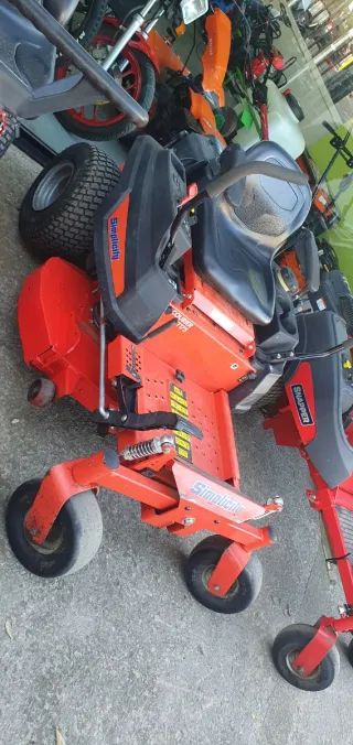 Cortacésped Simplicity SZT 175