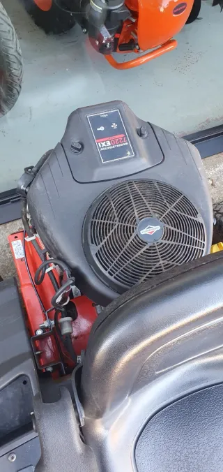 Cortacésped Simplicity SZT 175