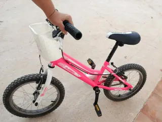 Bicicleta infantil rosa o amarilla