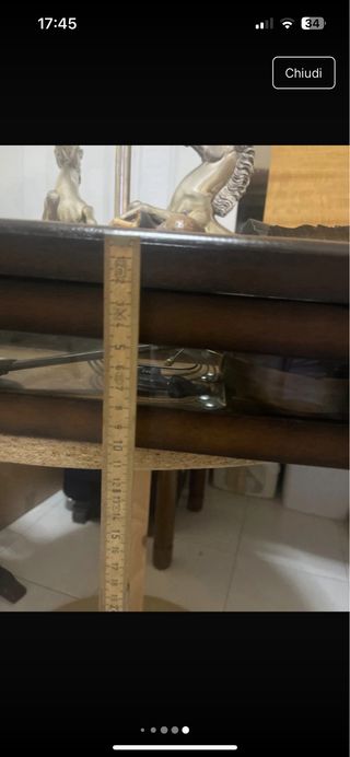 Orologio antico a pendolo
