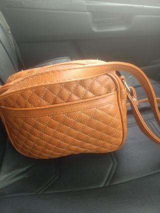 Bolso Marrón Acolchado