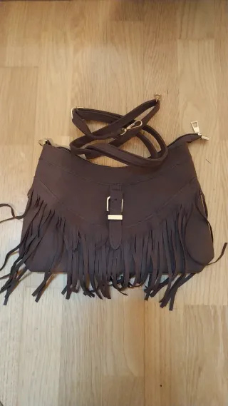 Bolso efecto ante marrón con flecos