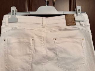 Jeans bianchi Stradivarius taglia 38