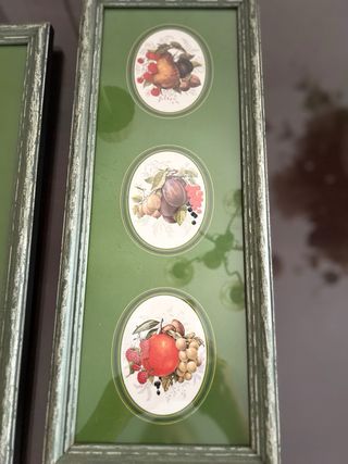 Pareja cuadros frutas ovalados