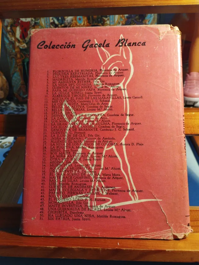 Libro Monaguilla de Hilde Gir