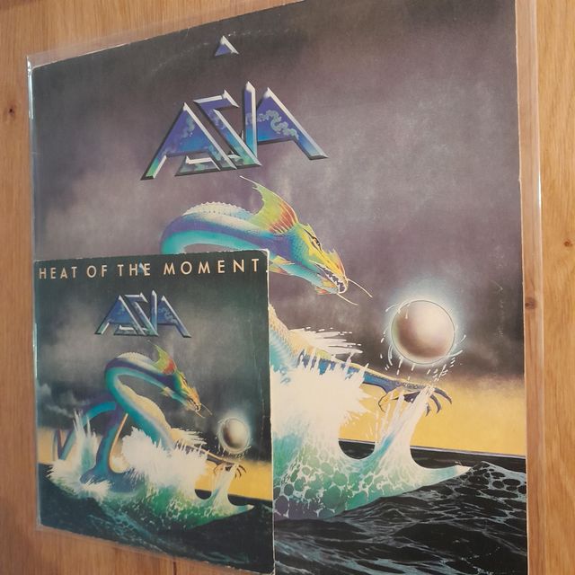 Asia - Asia + Heat of the Moment single