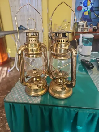 Lampade a olio vintage dorate