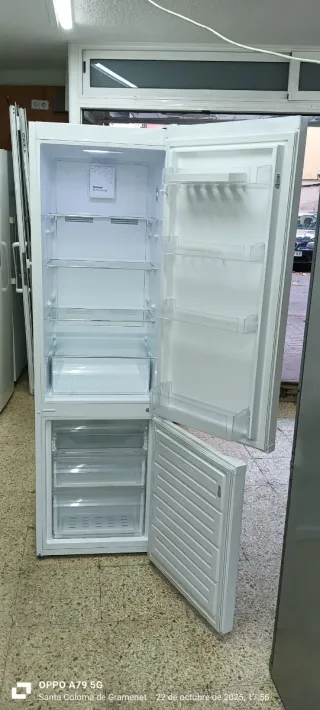 Nevera Combi Blanca Svan
No Frost energía A+