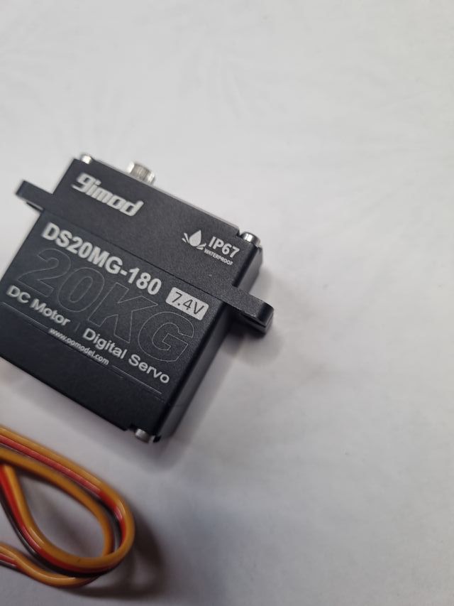 Servomotor Gimond DS20MG-180 7.4V