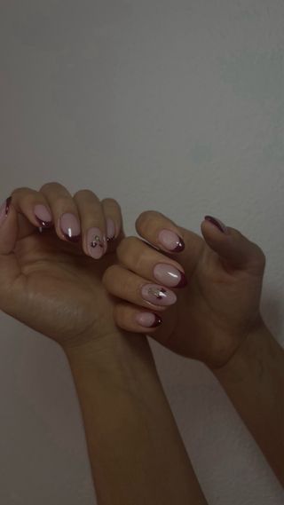 Uñas de gel con diseño