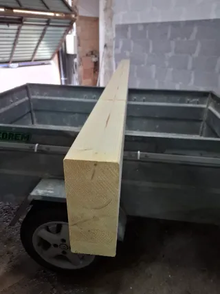 Viga de madera laminada.