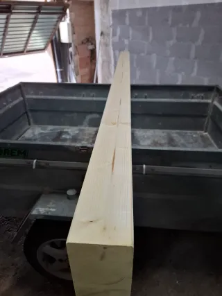 Viga de madera laminada.