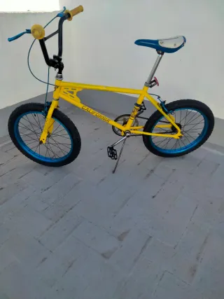 Bicicleta BMX California