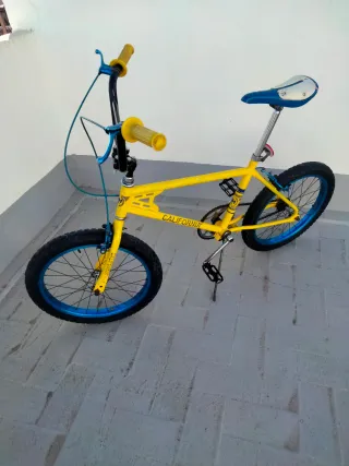 Bicicleta BMX California