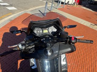 Tmax 530 ABS 2015 VENTA, COLOR GRIS PORCHE 911