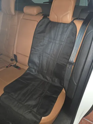 Protector asiento coche negro