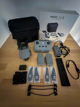 Dron DJI Mavic Air 2 Fly More Combo