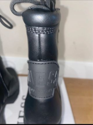 Botas Guess Negras Nuevas talla 40
