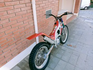 Montesa cota 315 R 2002