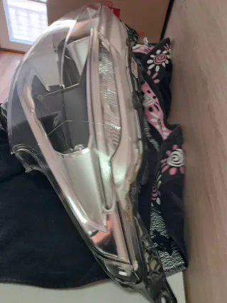 Faro Peugeot 208 style 1.2l