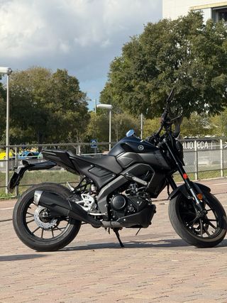 Yamaha MT 125 Negra 2020