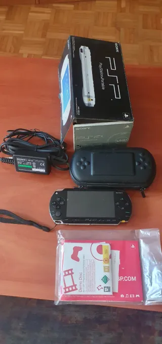 Sony PSP 1004 Negra