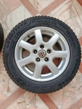 Ruedas Volkswagen Touran Goodyear