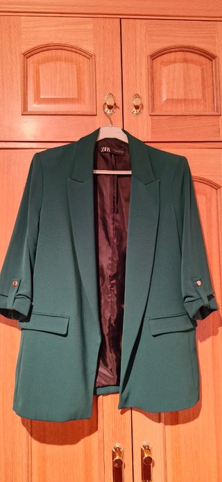 Chaqueta Zara Verde