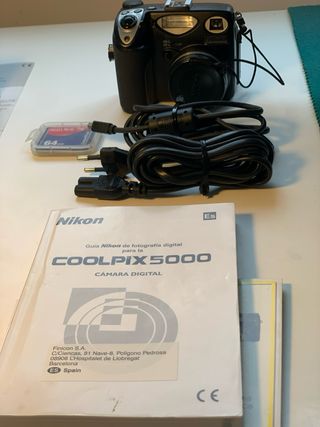 Cámara Digital Nikon Coolpix 5000