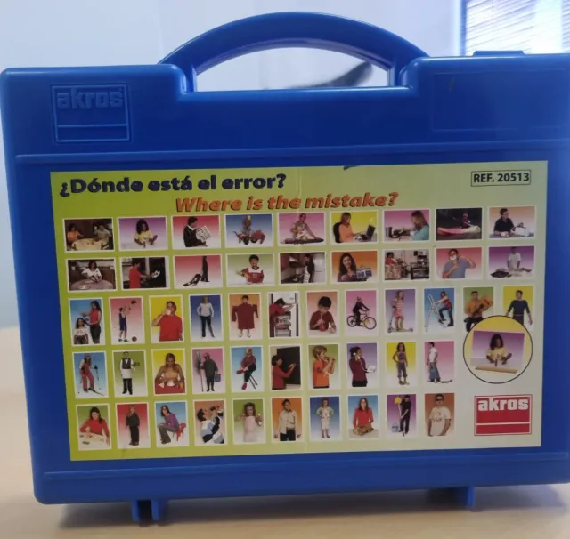 Tarjetas educativas Akros ¿Dónde está el error?