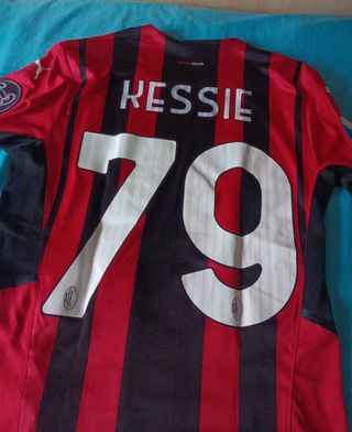 Maglia calcio Milan Kessie. Taglia M. Serie A.