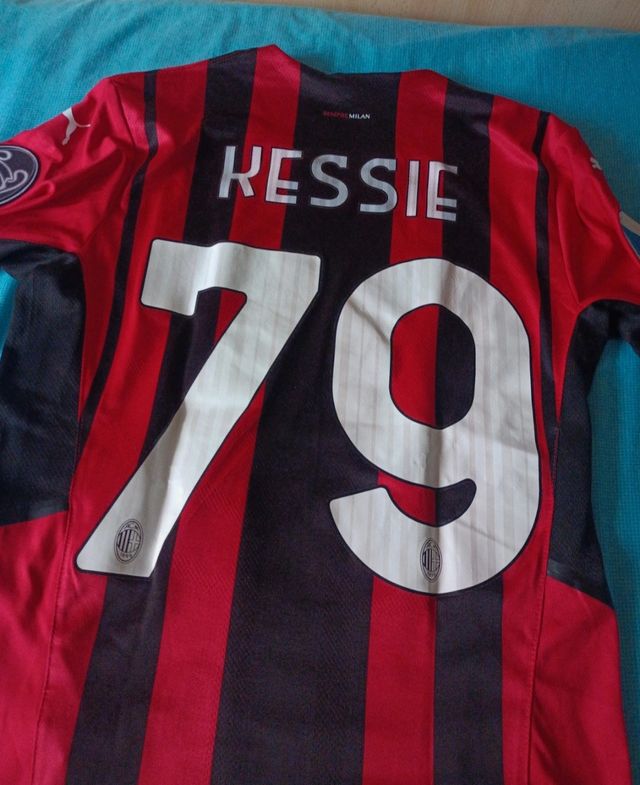 Maglia calcio Milan Kessie. Taglia M. Serie A.
