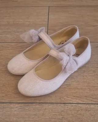 Manoletinas fiesta niña beige/rosa