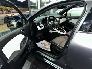 CLIO GASOLINA AÑO 2023 / MUY EQUIPADO / 63.640KM.