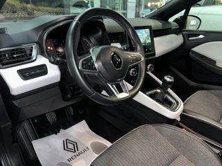 CLIO GASOLINA AÑO 2023 / MUY EQUIPADO / 63.640KM.