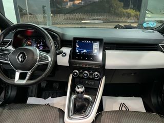 CLIO GASOLINA AÑO 2023 / MUY EQUIPADO / 63.640KM.