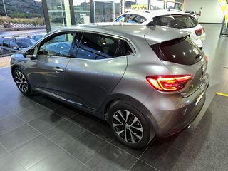 CLIO GASOLINA AÑO 2023 / MUY EQUIPADO / 63.640KM.