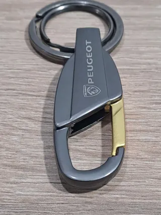 Llavero Peugeot Metal con Mosquetón Dorado